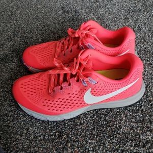 NEW Nike Terra Kiger 4 Trail Shoe